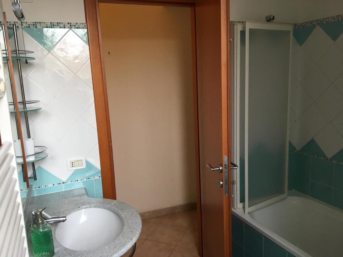 Beach Holiday Villa Terracina Eksteriør bilde