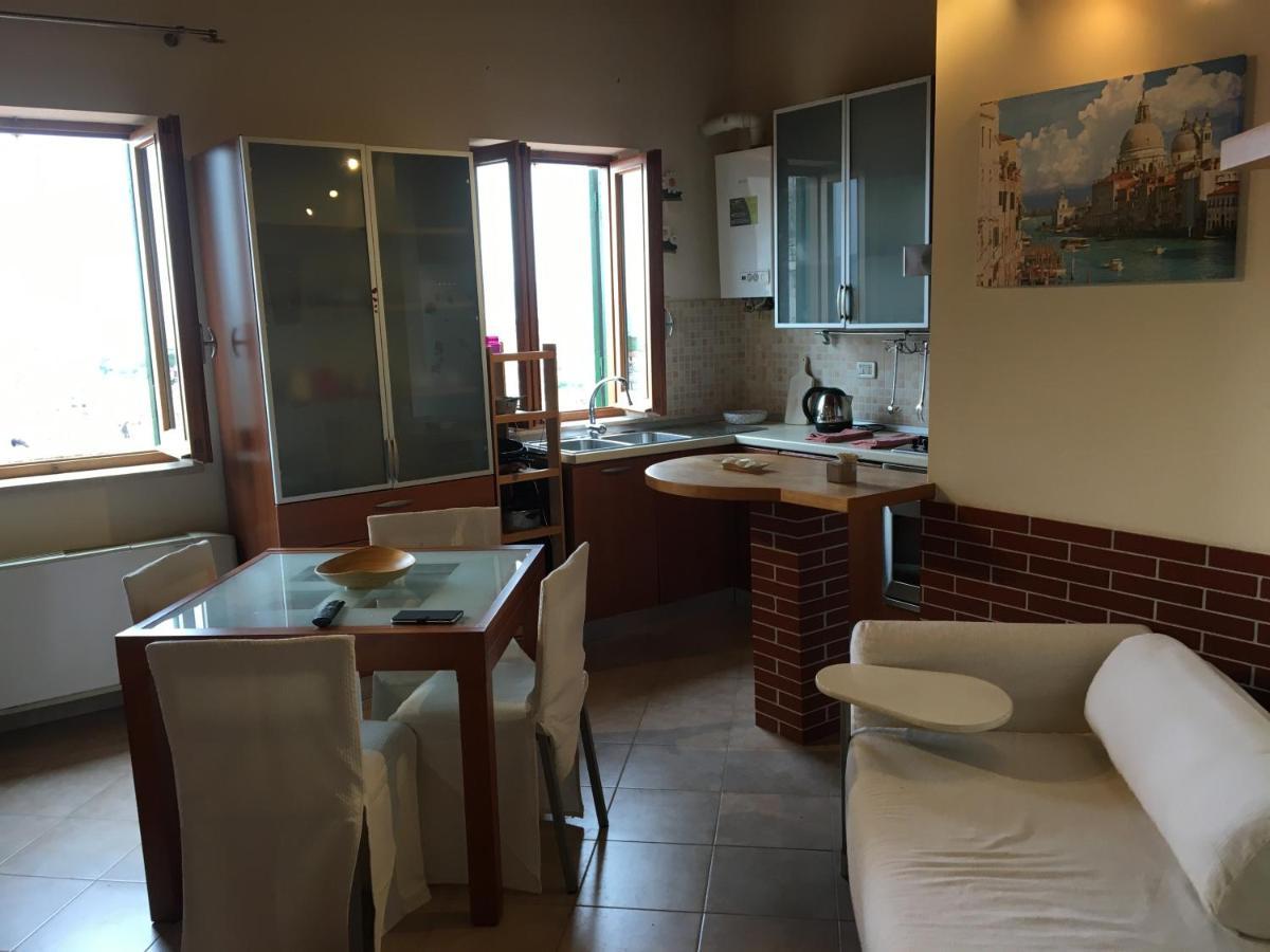 Beach Holiday Villa Terracina Eksteriør bilde