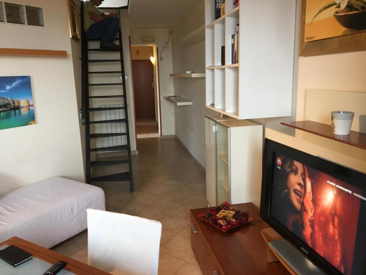 Beach Holiday Villa Terracina Eksteriør bilde