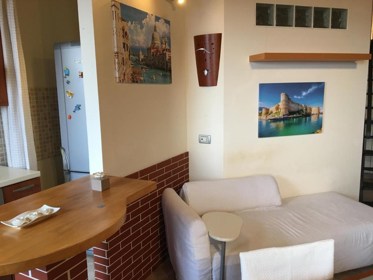 Beach Holiday Villa Terracina Eksteriør bilde